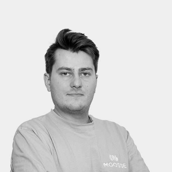 Casper Oostland, Mede-eigenaar · Marketing